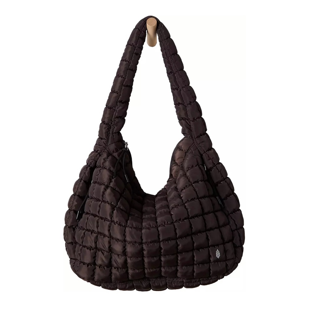 brown free people quilted carryall bag
perfect condition 
holds so much stuff